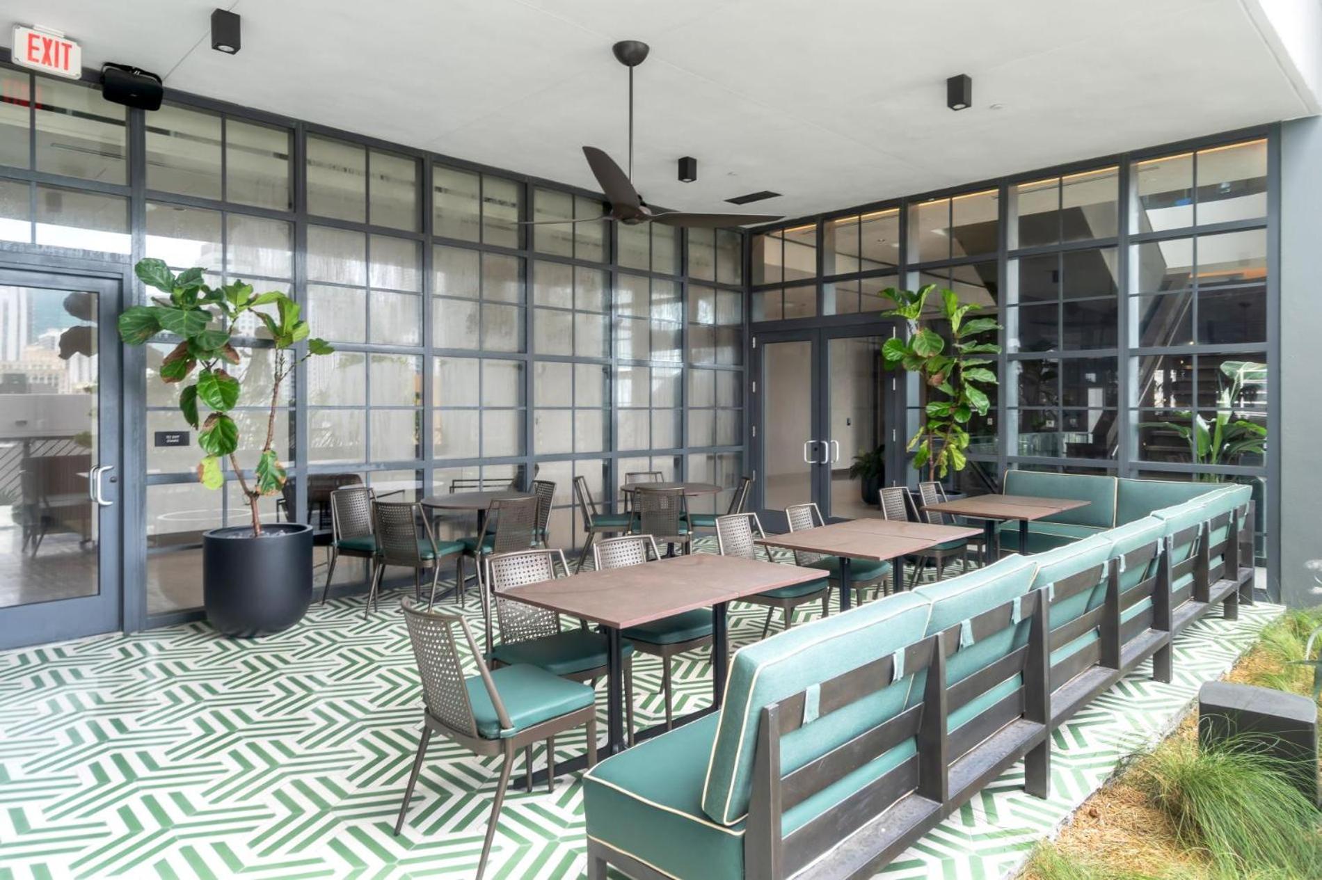 Modern 1Br Apartment With Breathtaking Views Heart Of Downtown Miami Exterior photo