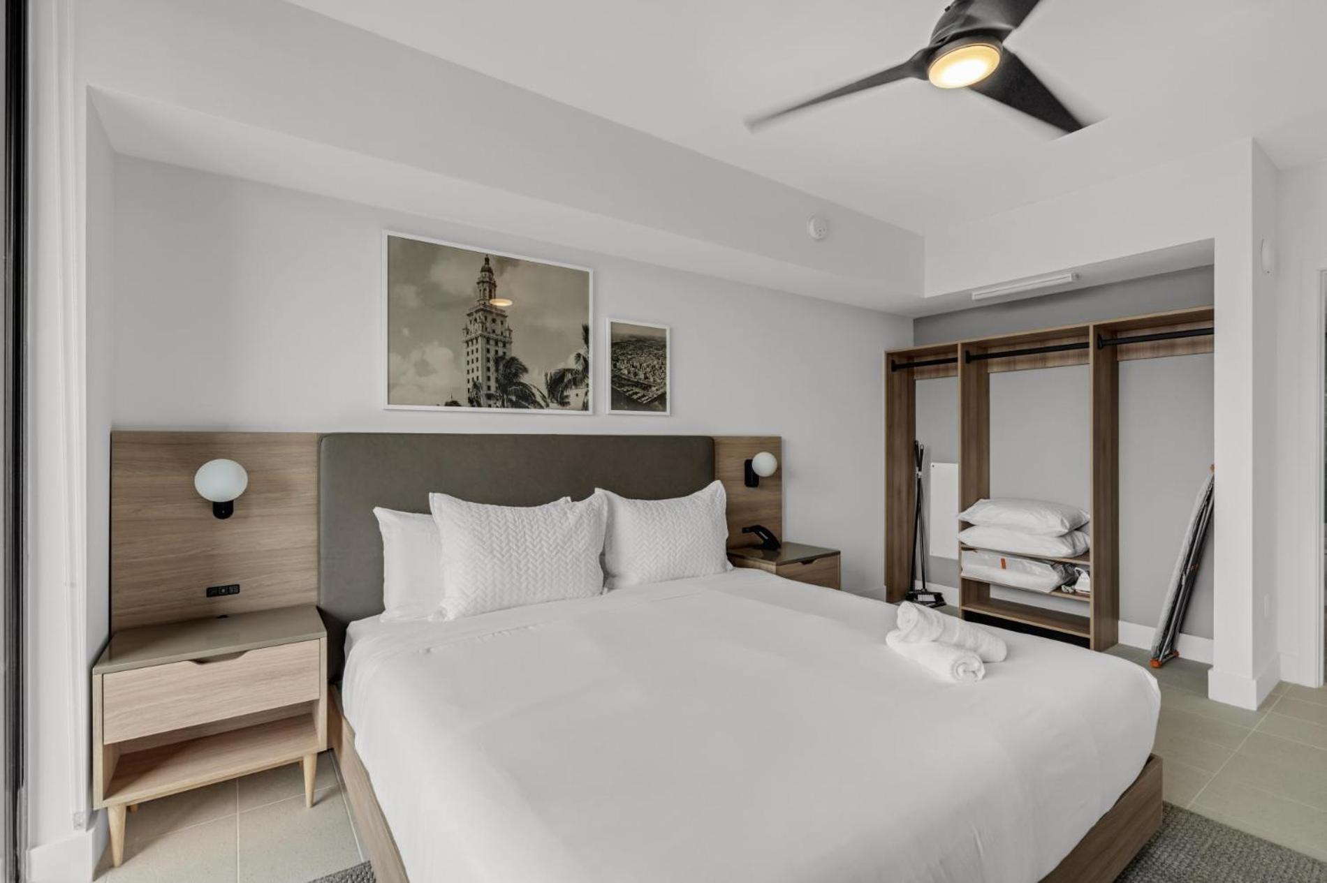 Modern 1Br Apartment With Breathtaking Views Heart Of Downtown Miami Exterior photo