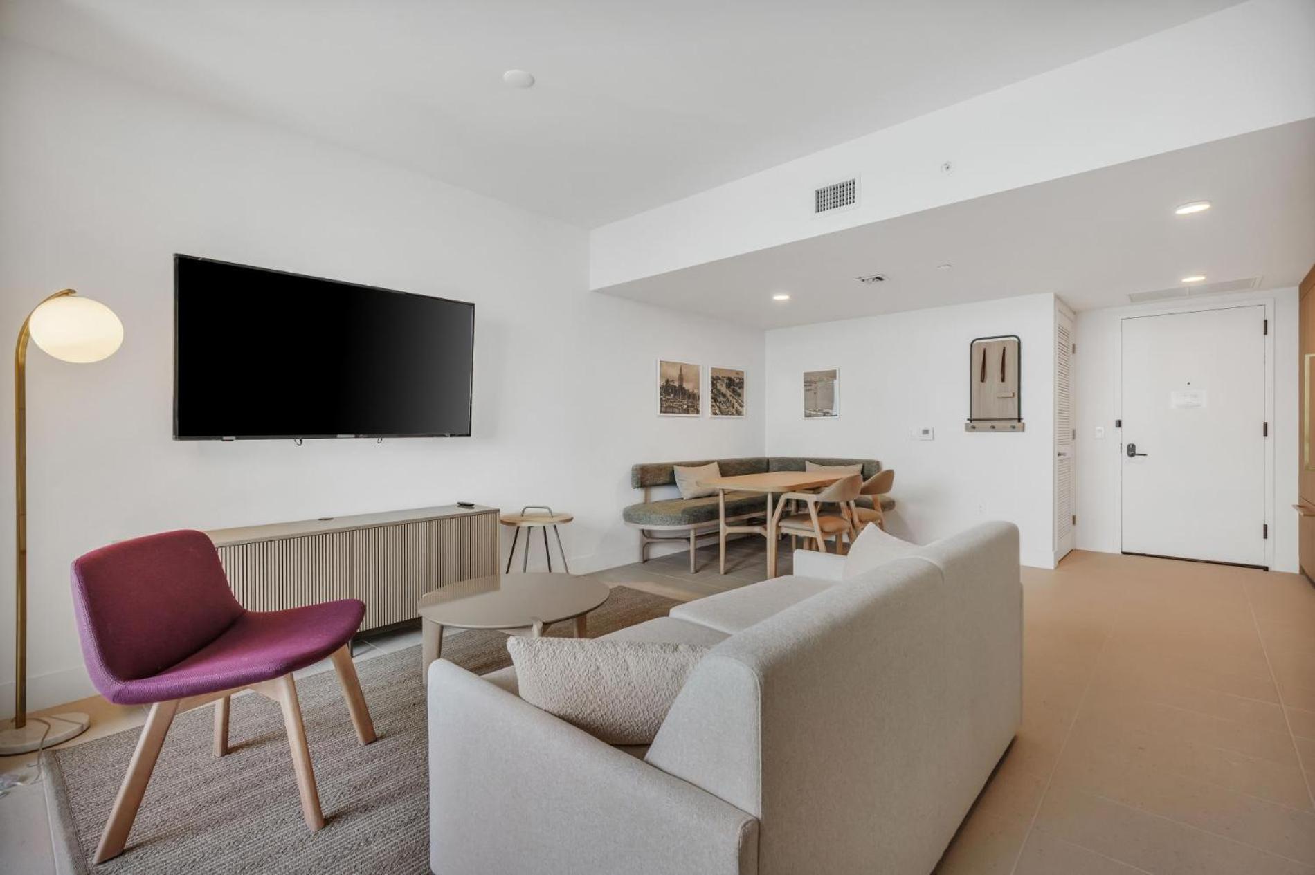 Modern 1Br Apartment With Breathtaking Views Heart Of Downtown Miami Exterior photo